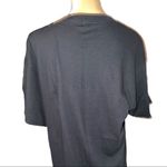 Black unisex T Photo 5