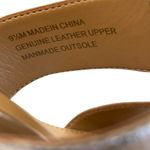 Talbots Like New Leather Tilly Block Heel Sandals Silver Size 9 1/2 Photo 4