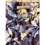 Chico's Platinum Denim Floral Print Ankle Jeans - Size 8 Photo 3