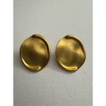 80's Vintage Womens Chunky Gold Tone Conclave Leafy‎ Oval Clip On Earrings Money Photo 1