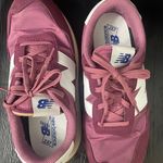 New Balance Shoe Photo 3