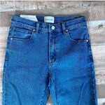 Abrand Jeans a 95 mid rise stovepipe in Liliana size 26 Blue Photo 2