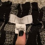 Ivy and Main Top Photo 1