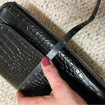 Liz Claiborne Vintage Black Vinyl Purse w front snap closure Photo 6