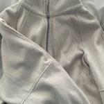 Lululemon Scuba Photo 6