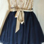 Homecoming Elegant Navy and Cream dress Blue Size 6 Photo 2