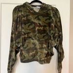 American Eagle  Camo Velour Cropped Hoodie Photo 0