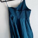 Urban Outfitters Dahlia Asymmetrical Smocked Mini Dress
Teal Sz XL Photo 0