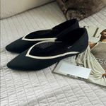 Vivaia Pointed Photo 9