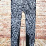 Nike | Gray/Black Pattern Tie Waist Dri-Fit Leggings Photo 0