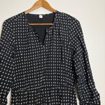 Old Navy  NWT Black White Print Waist Defined Keyhole Dress Photo 2