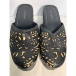 Dockers Women's Slip On Clogs Laser Cut Low Heels Leather Stud Black Size 6.5 M Photo 7