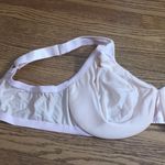 NWOT Olga wide strap bra Pink Size undefined Photo 4