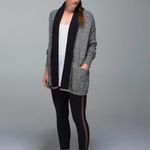 Lululemon  Post Practice Cardigan Sweater‎ in Ghost/Black size 4 Photo 2