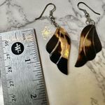 Abalone wing earrings Photo 5
