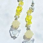 Handmade Kawaii y2k cute fairy whimsical butterfly flower dangle earrings🦋💛 Photo 0