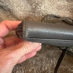 The Sak Smartphone crossbody purse grey Photo 4