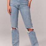 Abercrombie & Fitch  Ultra High Rise 90s Straight Jean Photo 0