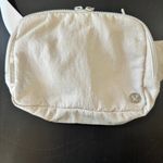 Lululemon Everywhere Belt Bag White Opal Photo 1