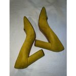 Nine West Women’s chartreuse lime green Block heel 10W Photo 5