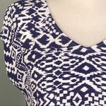 Skies Are Blue navy and white top with back cut-outs in size Medium. EUC Photo 2