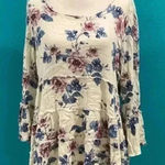 American Eagle  long sleeve floral flowy top in size large Photo 0