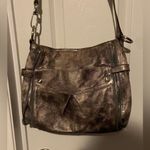 B Makowsky Pewter Silver Pebbled Leather Crossbody Hobo Bag Purse Zipper Photo 2