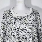 Old Navy Active White and Green Oversized Athletic Tee Size Large Sporty T-Shirt Photo 2