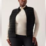 Athleta  Women’s Hanover Hybrid Vest Photo 0