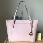 Michael Kors Purse Photo 0