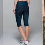 Lululemon clip in crop leggings women’s size 4 Photo 8