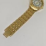 Women’s quartz analog gold tone wrist watch 28mm pearl dial 7” Photo 2