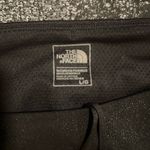 The North Face Womens large Black Glittered Capri leggings Photo 8
