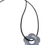 Resin blue flower necklace Photo 0
