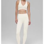 Alo Yoga Women's Ivory Leggings Highwasited Photo 3