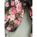 Everly floral romper shorts Small summer dressy casual Photo 1