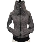 Lululemon Be Present Jacket Coco Pique Black 2 Photo 2