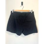Athleta Trekkie North Short Women's sz. 6 in Black 3" Inseam UPF 50+ Breathable Photo 2