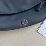 Lululemon City Essentials Pouch Mini/2L - Oil Grey Photo 1