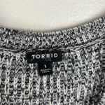 Torrid Long V-Neck Cutout Sweater Size 1X Gray Side Slits Longer Back Photo 2