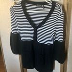 Daisy Fuentes  Black and White lantern sleeve cardigan ps Photo 0