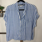 Evereve Blue White Stripe Button Up Short Sleeve Shirt Top Womens Size Small Photo 0