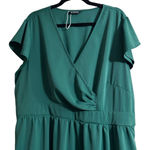 BloomChic Deep Green Midi Dress Size undefined Photo 3