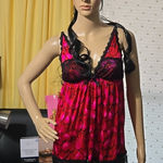 Smart & Sexy Elegant  Vibrant Pink and Black Lace Chemise Photo 0