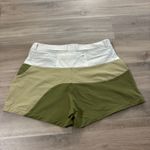 Outdoor Voices Rectrek Shorts 3” Inseam Women Size Medium Kelp Khaki Bone Photo 3