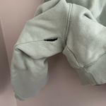 Everlane organic cotton cropped crewneck sweatshirt Photo 3