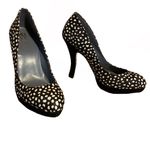 MRKT BROWN, BLACK & WHITE DOTTED CALF HAIR PUMPS (8.5) Photo 4