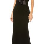 Mac Duggal One-Shoulder Gown Black Satin Detail Size 6 Trumpet Dress Photo 0