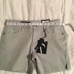 Women’s Vera Wang Shorts Size 2 Photo 4