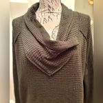 Elan Women's Olive Knit Waffle Thermal Surplice Neck Top from  EUC Small Photo 2